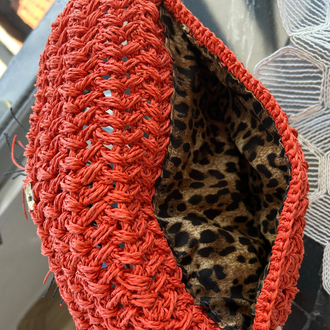 Çiçek Tokalı Clutch Çanta - Narçiçeği