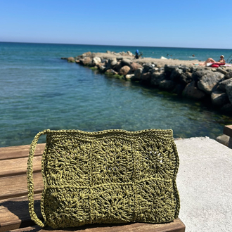 Olive Clutch