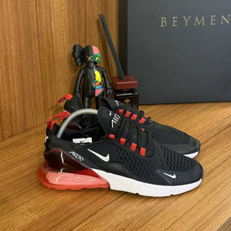 Nike Air 270 Siyah Alt Kırmızı Beyaz