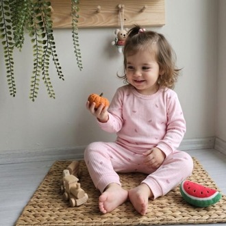 Karpuzlu düz model pijama takımı