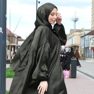 Sakura İpek Takım