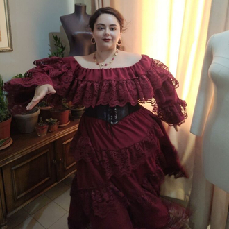 Özel Tasarım Bordo Güpürlü Madonna