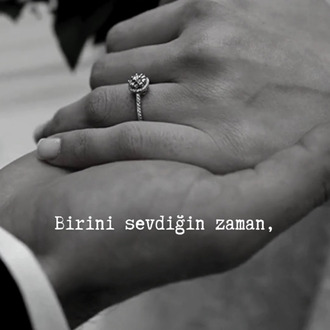 Siyah Beyaz Modern Düğün Evlilik Mobil Video.mp4