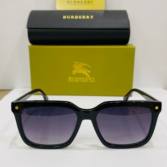 BURBERRY SİYAH ÇERÇEVE SİYAH ŞEFFAF CAM
