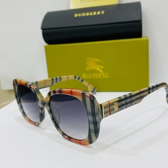 BURBERRYDESENLİ ÇERÇEVE MAVİ ŞEFFAF CAM