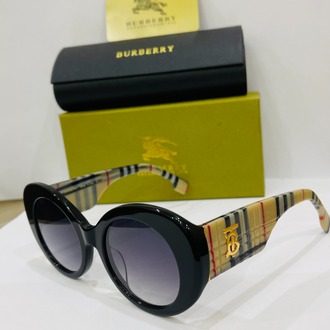 BURBERRY DESENLİ ÇERÇEVE SİYAH ŞEFFAF CAM