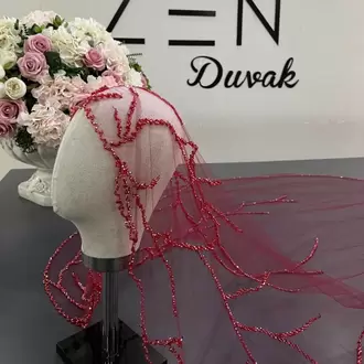 Kırmızı nakışlı dal model gelin duvağı