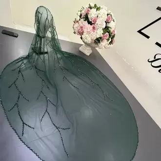 Zümrüt yeşili dal model gelin duvağı
