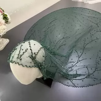 Yeşil inci nakışlı dal model gelin duvağı