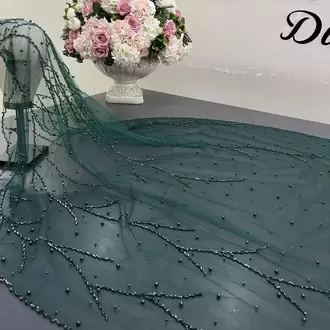 Yeşil inci nakışlı dal model gelin duvağı