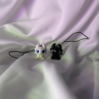 Dişsiz ve ışığın öfkesi telefon charm