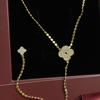 Çelik Gold taşlı yonca Y kolye