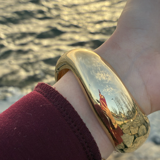 Zeora Oval Gold Kelepçe