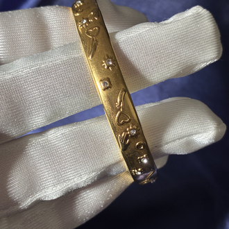 Golden Symbol Model Kelepçe