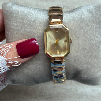 Modern Gold Saat