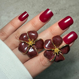Bordo Çiçek Küpe