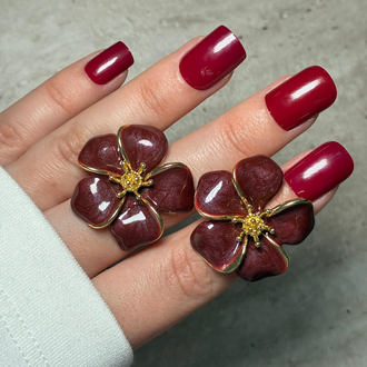 Bordo Çiçek Küpe