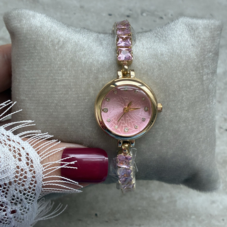 Pembe Kristal Saat