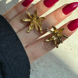 Gold Çiçek küpe 