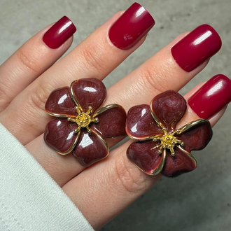 Bordo Çiçek Küpe