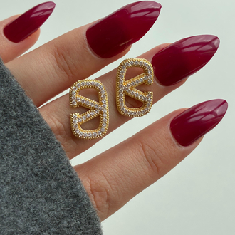 V Icon Taşlı Gold Küpe