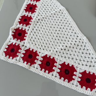 Kırmızı Çiçek Motifli Bandana