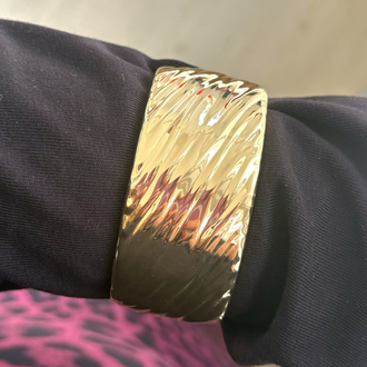Çizgi Desen Gold Kelepçe