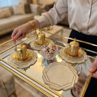 Premium 6’lı Kokteyl ve Kahve Altı Sunum Peçetesi Geometrik Gold Serisi - 20252001300
