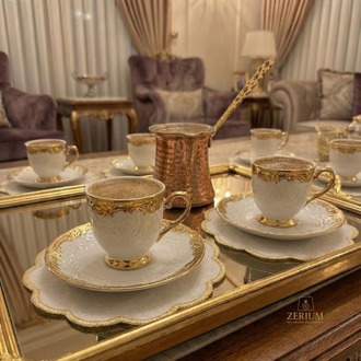 Premium 6’lı Kokteyl ve Kahve Altı Sunum Peçetesi Gold Nakış Serisi - 20252001292