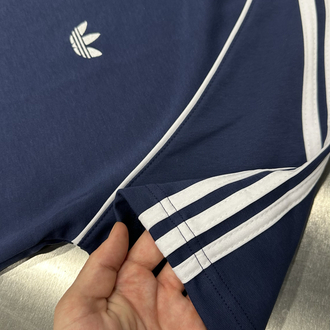 Adidas Retro T-Shirt (Lacivert)