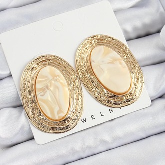 Sedef Oval Vintage  Gold Renk Küpe