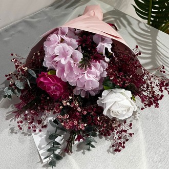 BORDO CİPSOLU BUKET