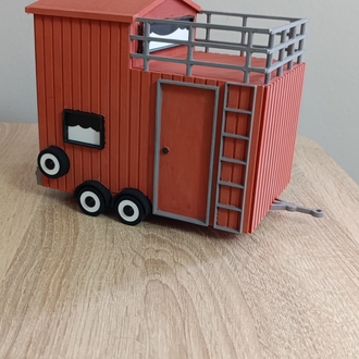 KIRMIZI KARAVAN