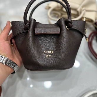 Guess Yavrulu Çanta