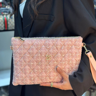 CHANEL CLUTCH