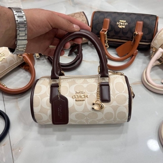 COACH mini cylinder✨

