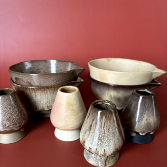 Kiyoshi Stoneware Matcha Kase + Whisk Tutucu Set (500 Ml Hacimli)