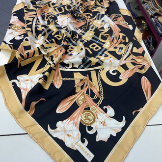 Burberry eşarp