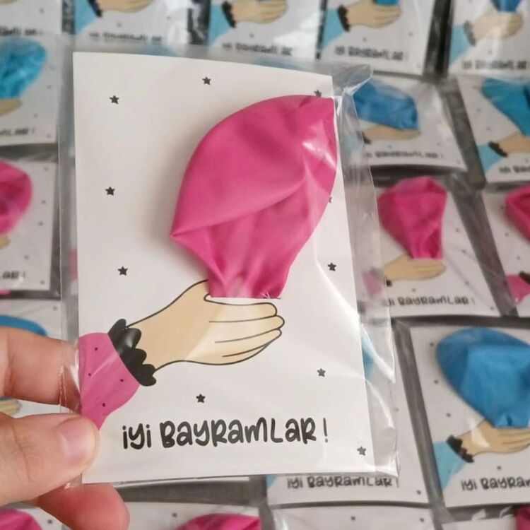 Balonlu el bayram karti