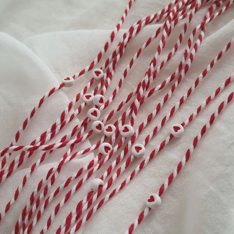 martenicka bileklikleri