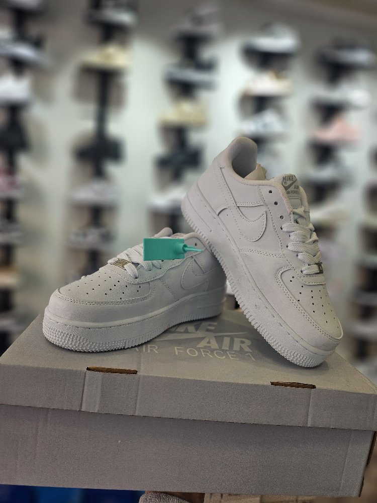 Nike Beyaz Air Force 1 