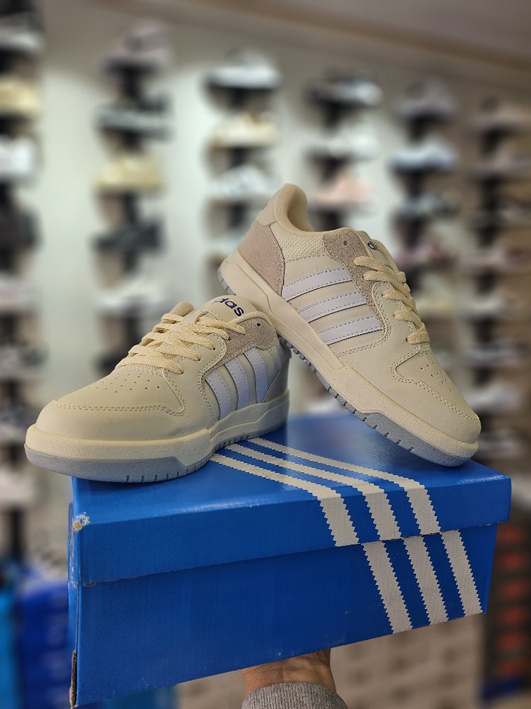 Krem Adidas Spor Ayakkabı 20290