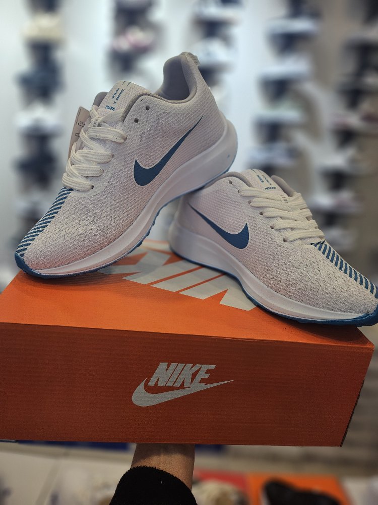 Nike Mavi Beyaz Spor Ayakkabı 20286
