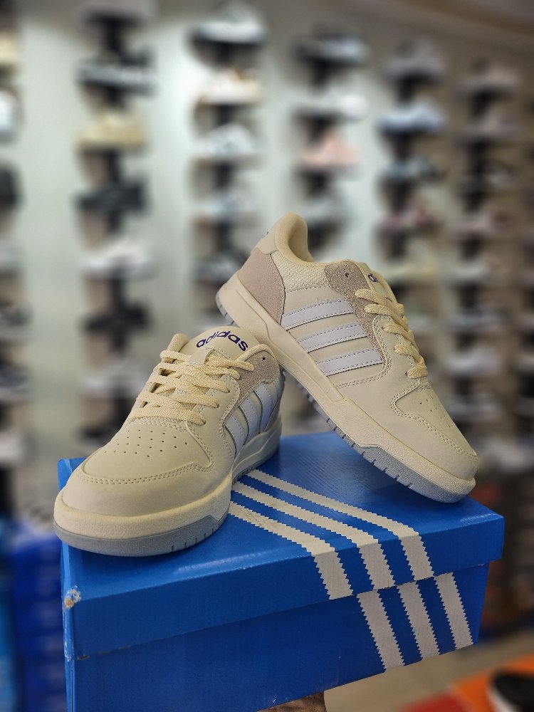 Krem Adidas Spor Ayakkabı 20290