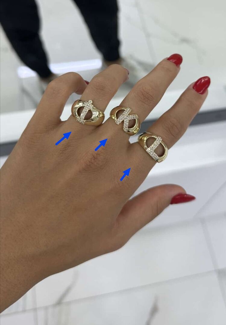 VİP SERİ TAŞLI HARFLİ MODEL AYARLI YÜZÜK