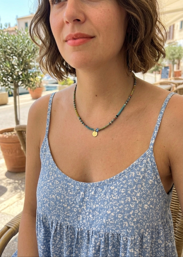 RENKLİ BONCUKLU MODEL KOLYE