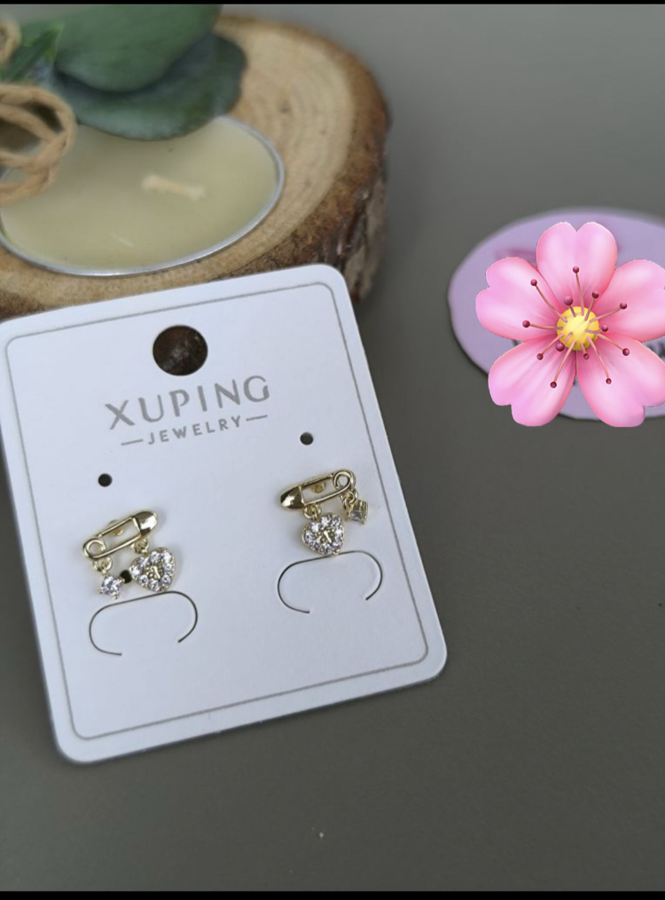 XUPİNG 14K KALPLİ ÇENGELLİ İĞNE KÜPE