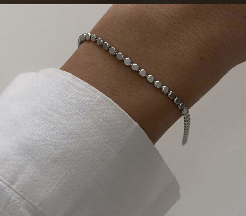 XUPİNG PULLU EZME MODEL BİLEKLİK 