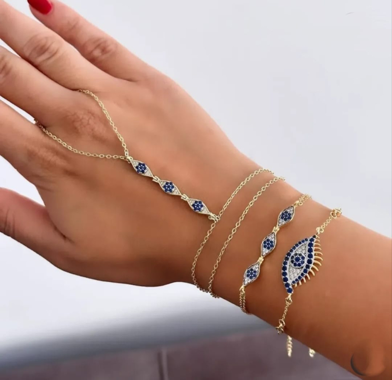VİP SERİ GÖZ NAZARLI MODEL BİLEKLİK