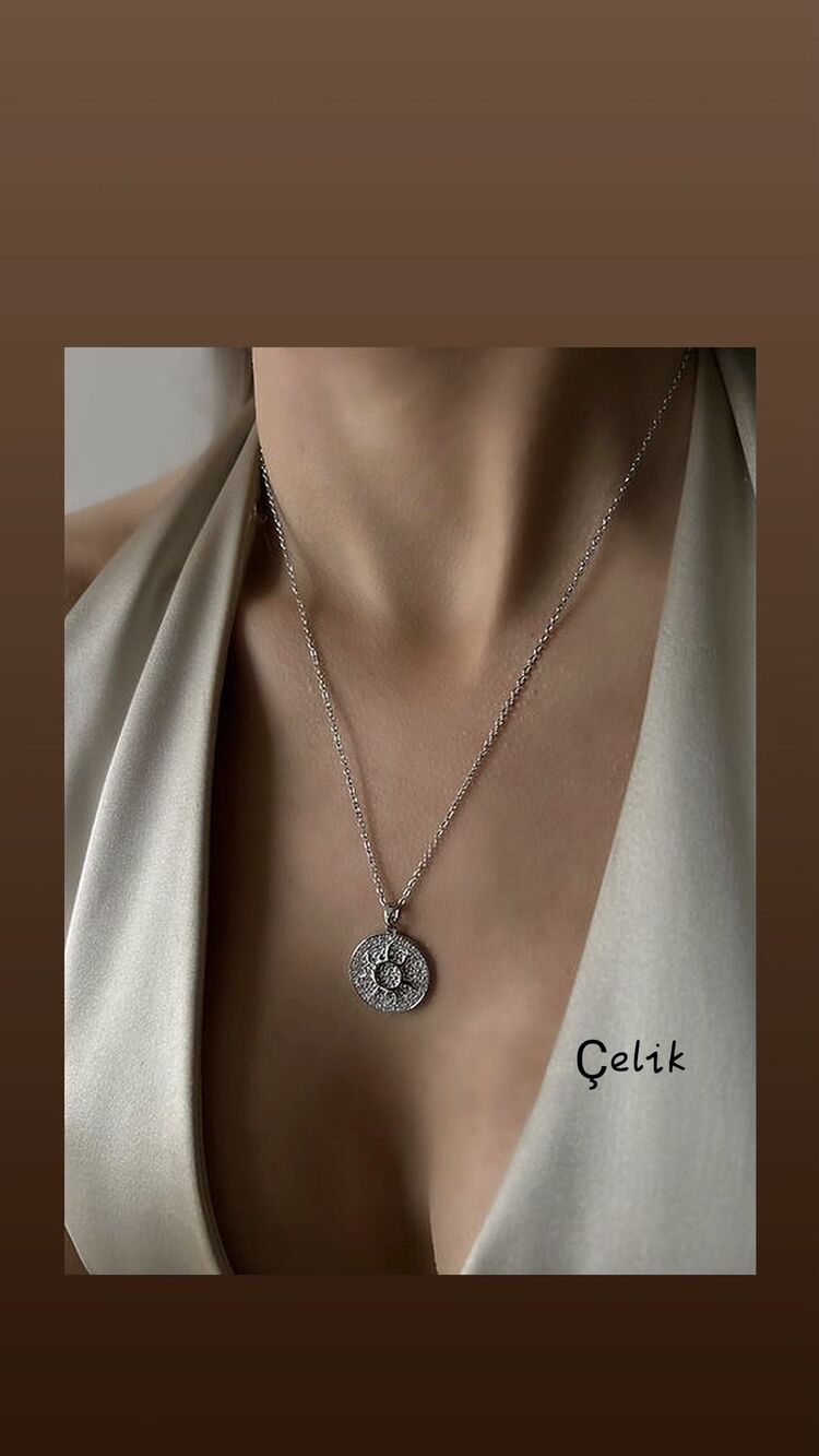 ÇELİK TAŞLI GÜNEŞ IŞIĞI MODEL KOLYE